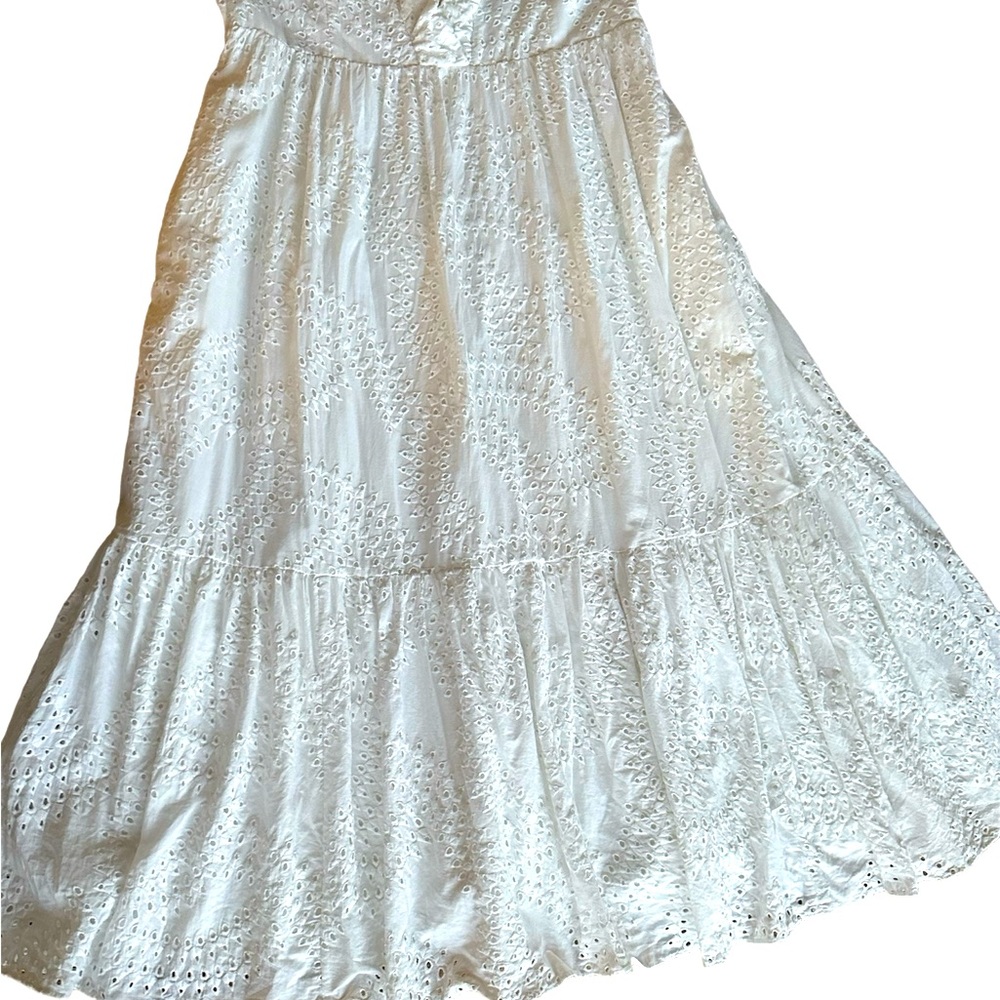 White eyelet Lily Pulitzer dress with ruffles and pockets. Size 12 - Picture 2 of 7